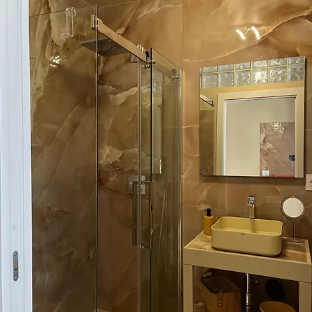 La Dimora Di Donna Claudia 3*